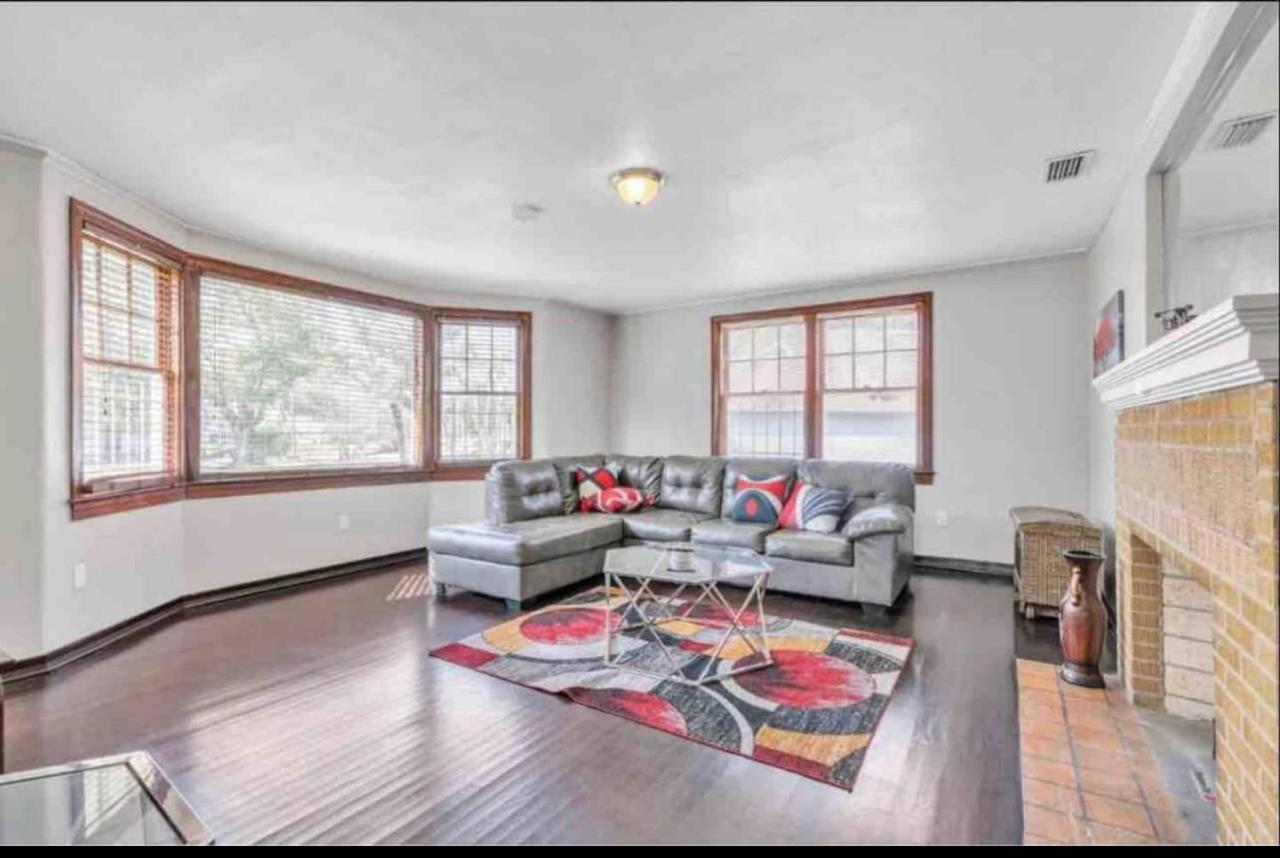 Comfy Pet Friendly Home In Jacksonville Mins To Downtown'S Extérieur photo