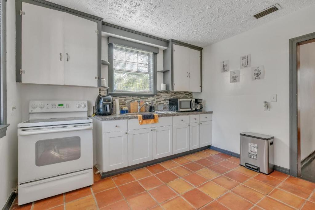 Comfy Pet Friendly Home In Jacksonville Mins To Downtown'S Extérieur photo